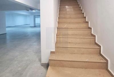 Spatiu comercial de vanzare in zona *Vitan* - 8