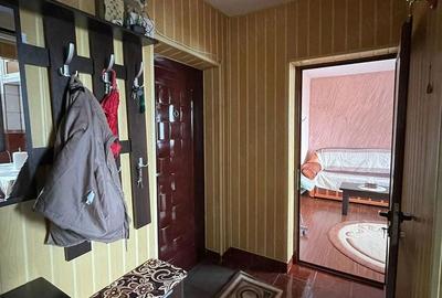 De inchiriat apartament 2 camere micro 20, 400 euro - 1