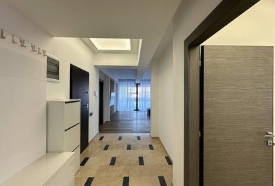 Penthouse 4 camere 247 mp Drumul Lapus Sector 1 - 14