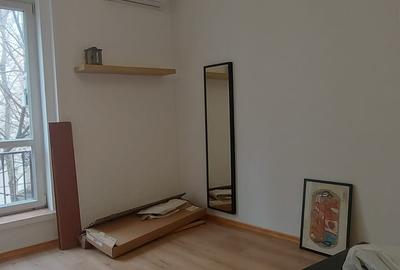 Universitate - Garsoniera decomandata in inima orasului, metrou la scara - 3