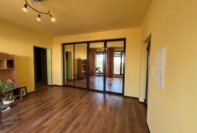 Lugoj,  Vila P+2E+M ,  656 Mp., Construiti, Posibilitate De Investitie, Zona 0 - 6