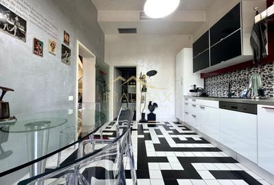 Vila cu 5 camere *344mp* + 400mp Teren // Zona Bucurestii Noi - 14