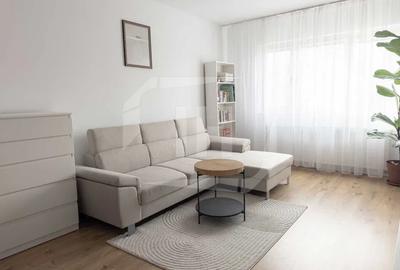 Apartament cu 2 camere decomandat în Între Lacuri