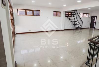 Spațiu Generos de Închiriat - 90 mp Utili - Zonă Ultra-Centrală. - 7