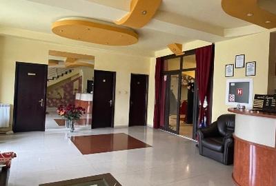 Hotel/Pensiune, 1236 mp în City Park Mall