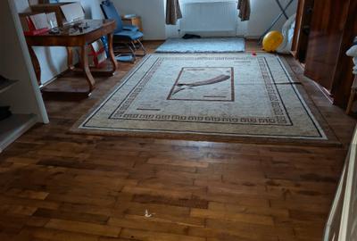 Casă cu 6 camere în Râșnov