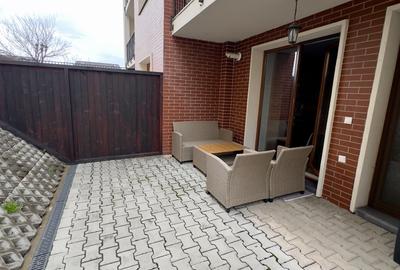 Apartament cu 2 camere,70 mp plus terasa de 20 mp in zona Tractorul - 9