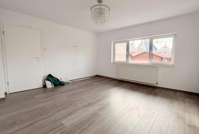 Apartament cu 2 camere decomandat în Dorobanților