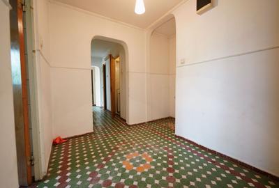 3 Camere, 400 metrii de Metrou Obor, necesita renovare, Bloc 1983 - 3