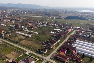 Teren 1.570 mp + casă din cărămidă–zonă liniștită - 23