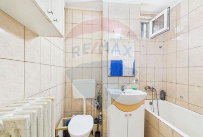 Apartament cu 2 camere de vanzare - Zona Alexandru Obregia - 4