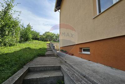 Casă / Vilă cu 12 camere-Sfântu Ilie Vechi, Suceava - 16