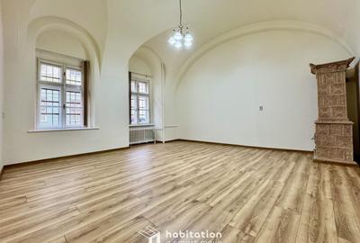 Birou renovat situat in Piata Unirii - Tribunal - 1