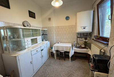 Vanzare apartament patru camere vila D+P+1+pod curte Cotroceni metrou Eroilor - 10
