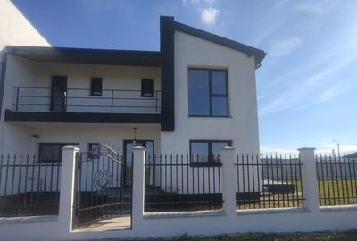 Vila tip Duplex  P+1,  curte generoasa 400mp/ Otopeni - 2