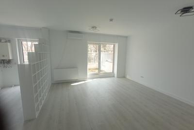 Studio parter cu terasa proprie - 1