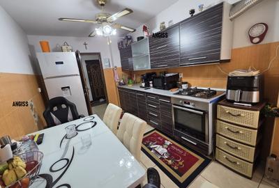 Apartament 2 camere Strada Babadag -Etajul 1 - 10