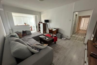 Piata Iancului - 5 minute metrou - Apartament 4 camere, 2 bai - Modern-Bloc 1979 - 2
