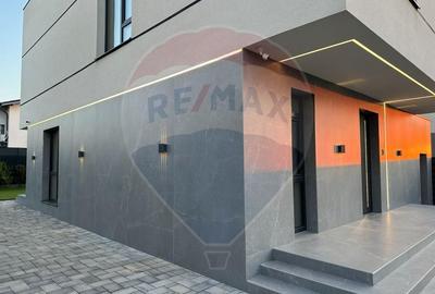 Vila moderna de inchiriat cu 5 camere, prima inchiriere - 49