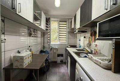 Apartament 2 camere renovat | 50 m Metrou Romancierilor | Etaj 3/10 - 4
