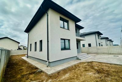 Casă de vânzare individuală nouă | 4 camere | Berceni Ilfov | teren 450 mp - 1