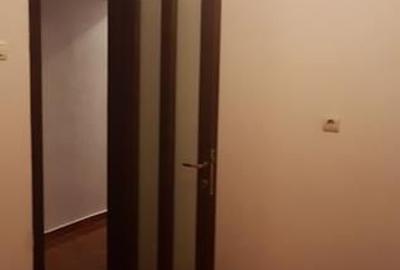 Apartament 3 camere, 83 mp, vedere stradală, ideal birou, Bd. Decebal - 10
