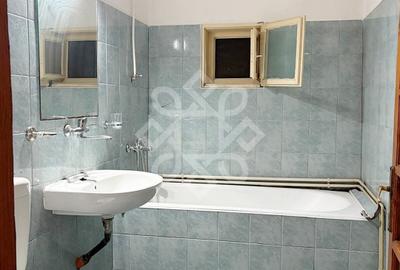 Casa si spatiu de productie in Iosia, teren 839 mp - 9