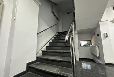 Vand clădire de birouri,cabinete. Cotroceni zona exclusivista EURO - 6