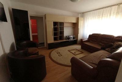 Apartament cu 2 camere semidecomandat, suparafata utila 45.22 mp,  zona CET