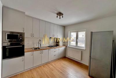 Casă individuală cu 4 camere în Ipotești