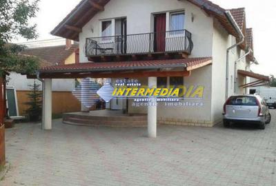 Casa de vanzare I in Alba Iulia I 7 camere I cu 1500 mp teren I 3 Garaje I - 1