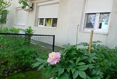 Vând apartament 2 camere parter stradal cartier pajura sector 1 - 15