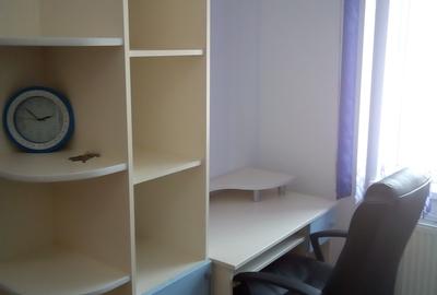 Apartament cu 3 camere str. Savenilor - 9