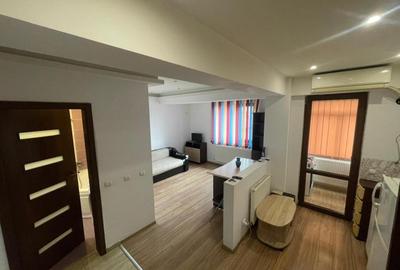 299 euro- Garsoniera cu centrala termica   loc de parcare propriu -met - 2