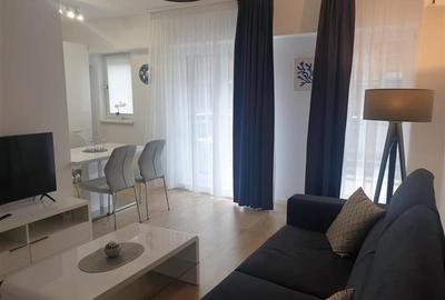 Apartament cu 2 camere semidecomandat în Colentina