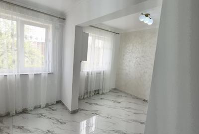 Apartament doua camere ultimul etaj zona centrala _Est Clinic - 3