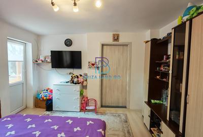 Bucurestii Noi, Laminorului, casa sup.  114mp, 4 camere, baie, teren 155mp - 2
