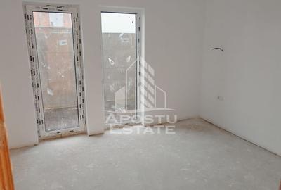 Duplex la cheie,4 camere Giarmata Mare - 12