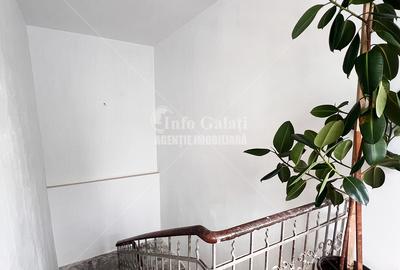 | Apartament cu 2 camere | CENTRU, Zona: ASE | Etajul: 1 | - 9