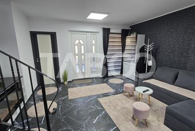 Casa singur in curte de vanzare 4 camere 2 bai parcare Selimbar Sibiu - 2