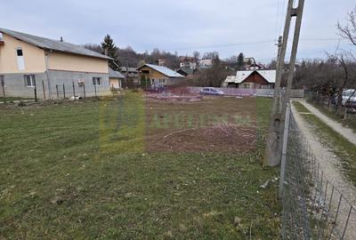 Teren intravilan 617 mp de vânzare în Breaza - 2