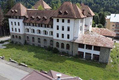 Ex-Hotel Palace Busteni Property - 2