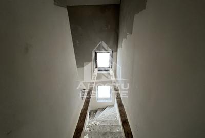 DE VANZARE casa alipita in Covaci cu curte mare - 17