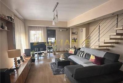 Casă individuală cu 4 camere în Central