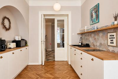 Apartament spectaculos de închiriat 4 camere 4 băi Centrul Istoric - 7