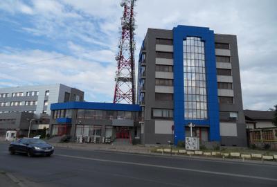 Danielle Business Center - 7