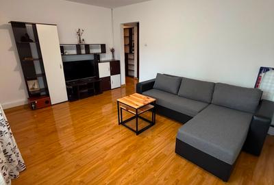 Apartament cu 3 camere, decomandat, Zona Grivitei - 1