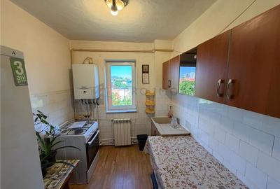 Apartament 2 camere cf 1 semidecomandat zona Crang - 5