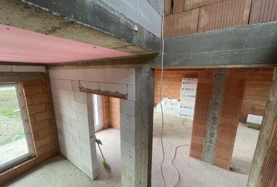 CASA LA ROȘU 220 MP | ZONA RETRASA CU VEDERE PANORAMICA| MARGINEA - 5