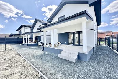 Duplex 4 camere | despartit prin casa scarii | intimitate reala | Mosnita - 1